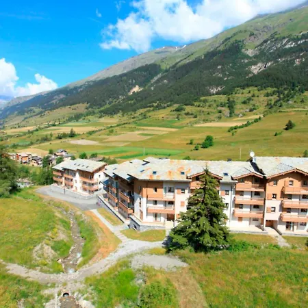 Apartment Confort 4 Pers, Pied Des Pistes, Parking Inclus, Lanslevillard-val Cenis - Fr-1-508-119 Lanslevillard
